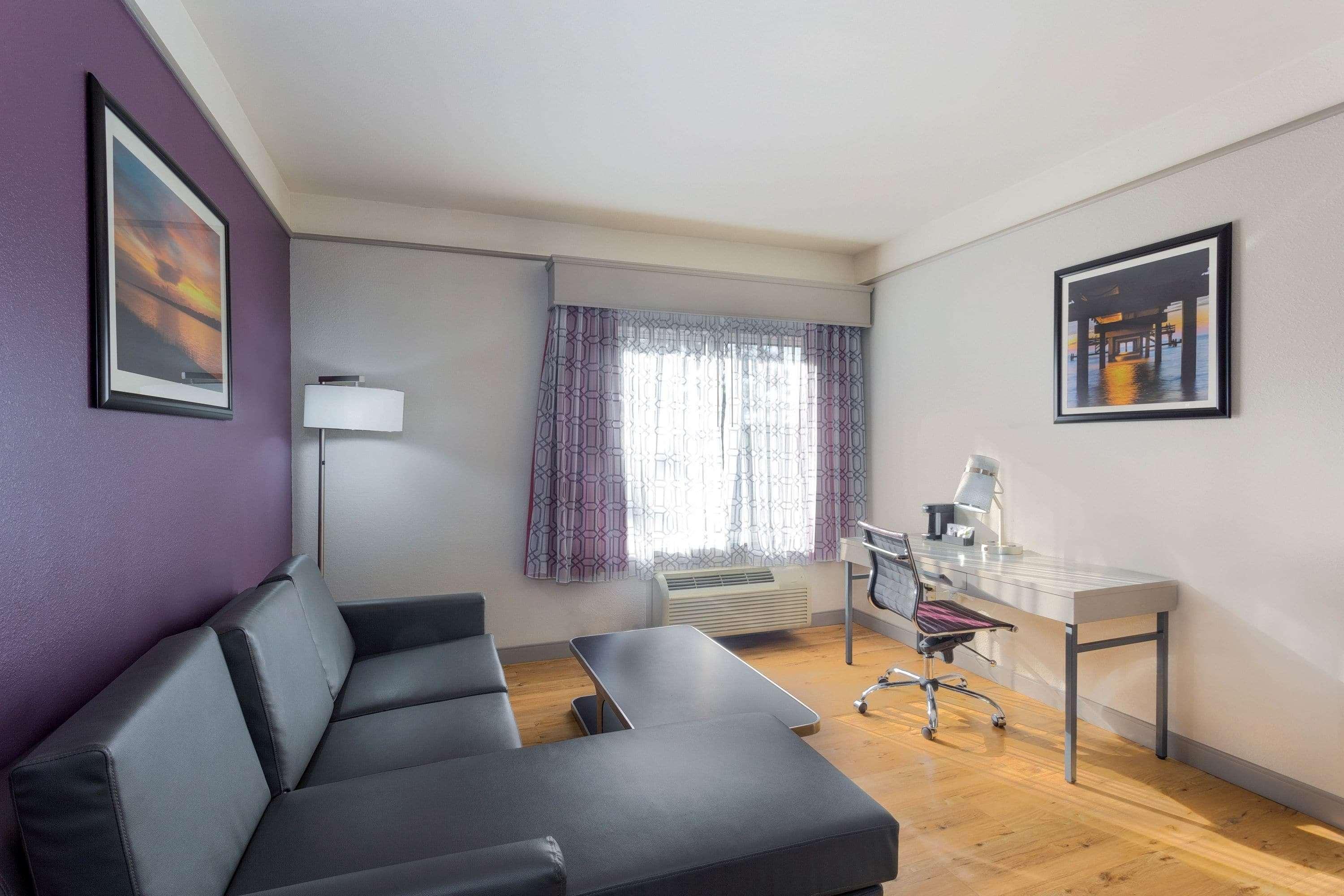 La Quinta By Wyndham Mobile - Daphne Hotel Kültér fotó
